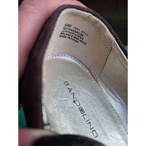 Bandolino Brown Suede Leather Upper Wedges Size 9W - Picture 2 of 4